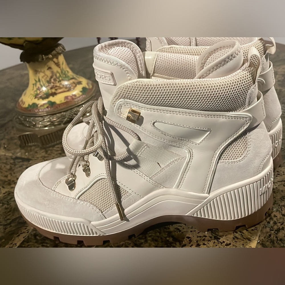 Michael Kors Boots
